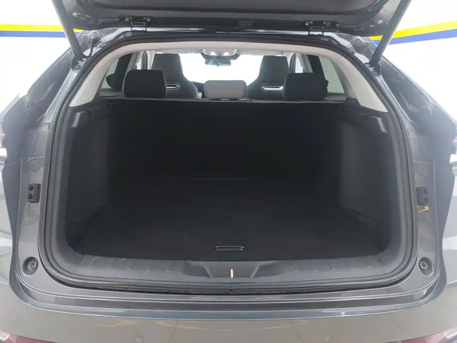 Changan UNI-K iDD 2022 2022 Blue Whale iDD 130km 1.5T Premium