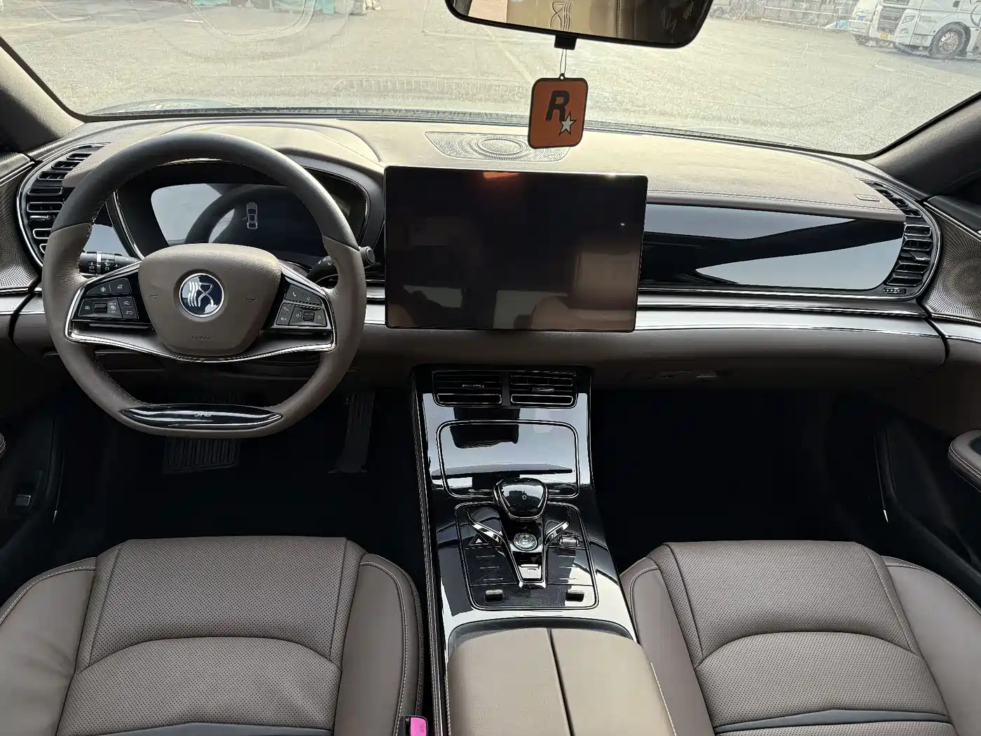 BYD Han 2020 EV Extended Range Luxury фото 11