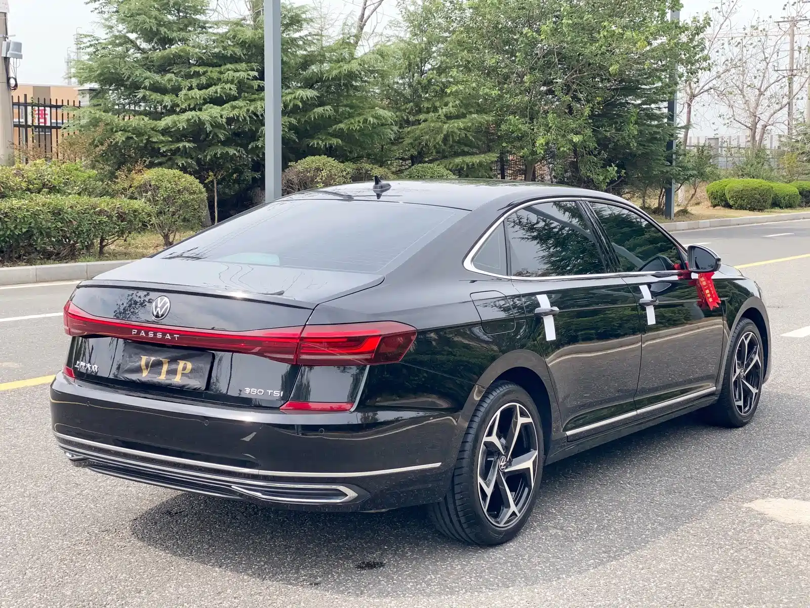 Фото 5 - Volkswagen Passat