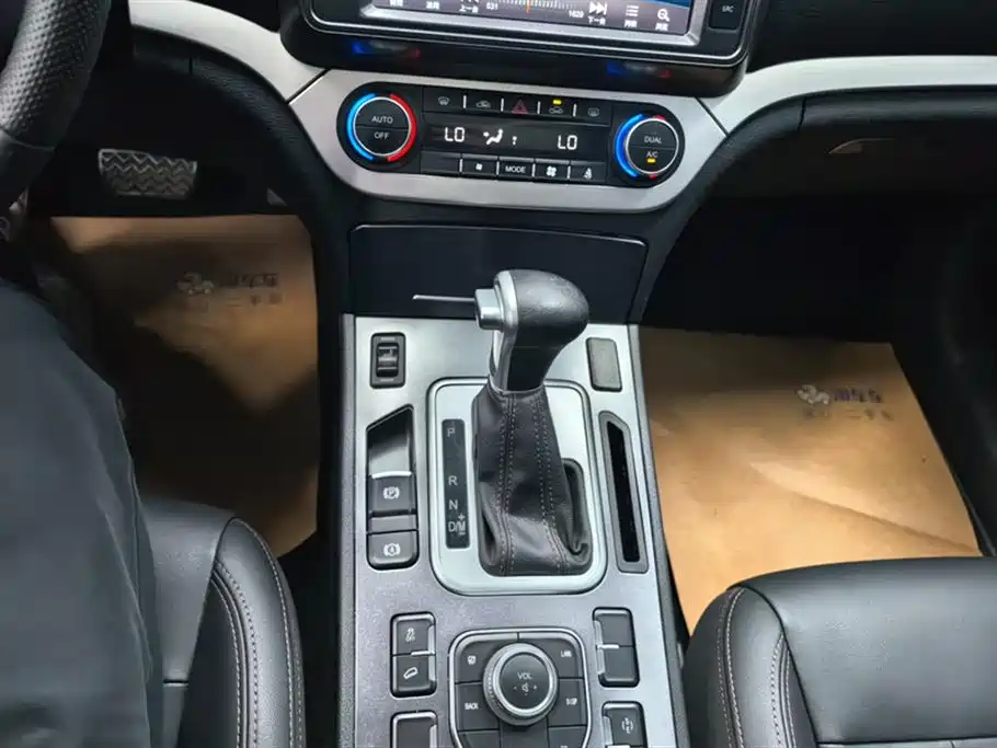 Haval H6 Coupe 2018 Blue Label 1.5T Auto 2WD Luxury Edition фото 16