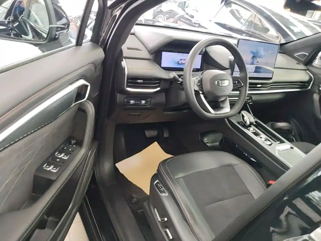 Geely Haoyue L 2025 2025 2.0T DCT Exclusive