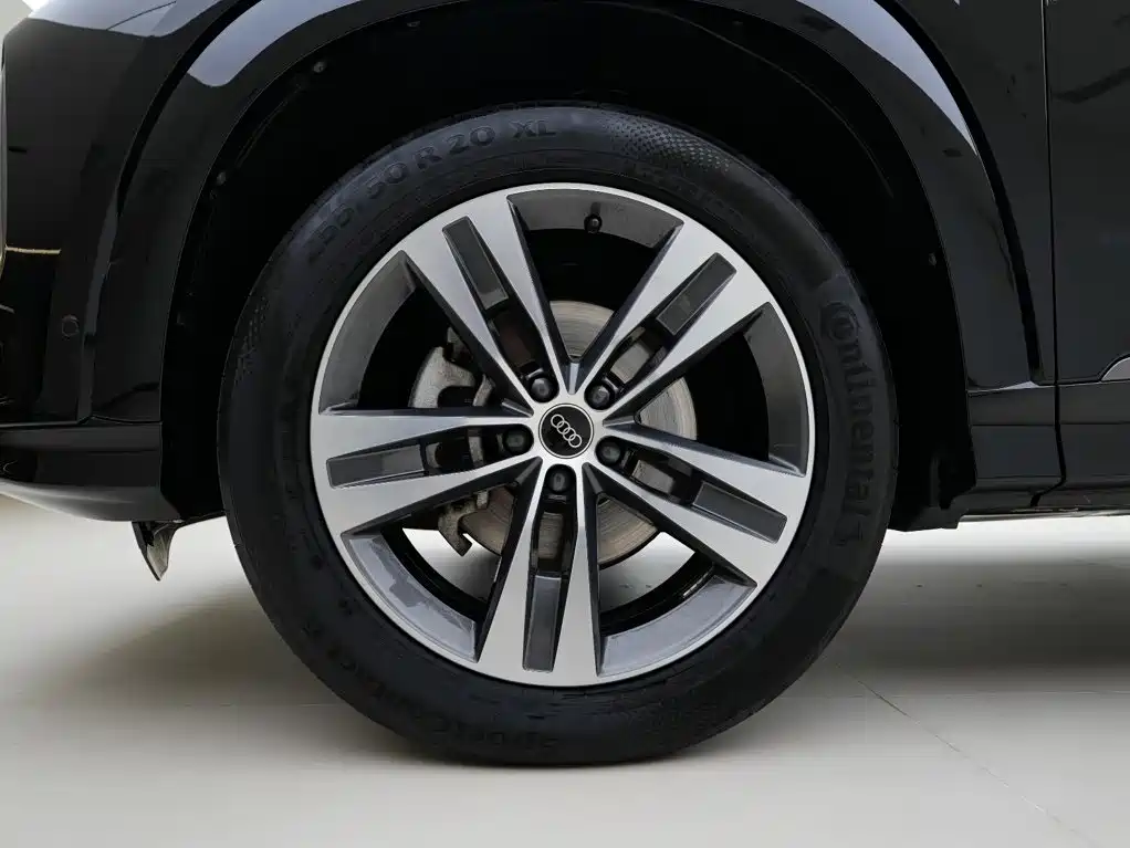 Audi Q6 2023 2024 45 TFSI quattro Qi Yun Flying Rider Package 6-seater