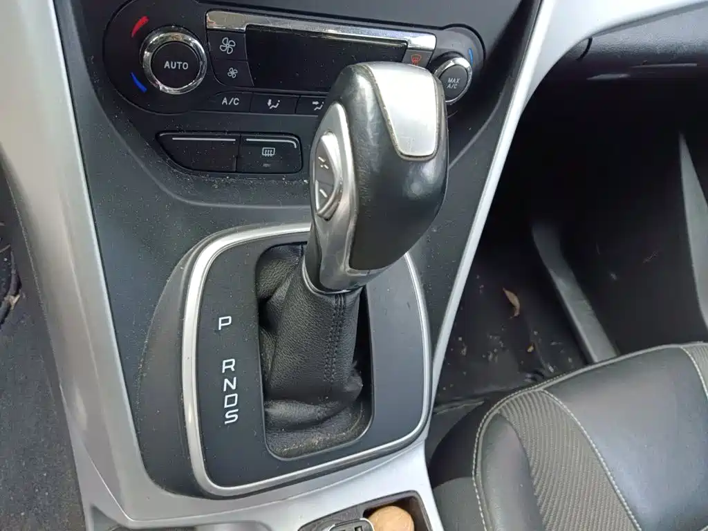 Фото 7 - Ford Kuga