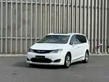 Фото 1 - Chrysler Pacifica