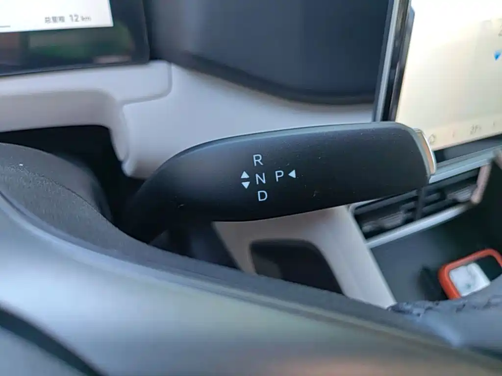 BYD Yuan UP 2026 2025 Smart Drive Edition 401KM Vitality Version