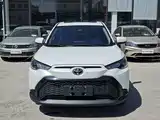 Photo 3 - Toyota Frontlander