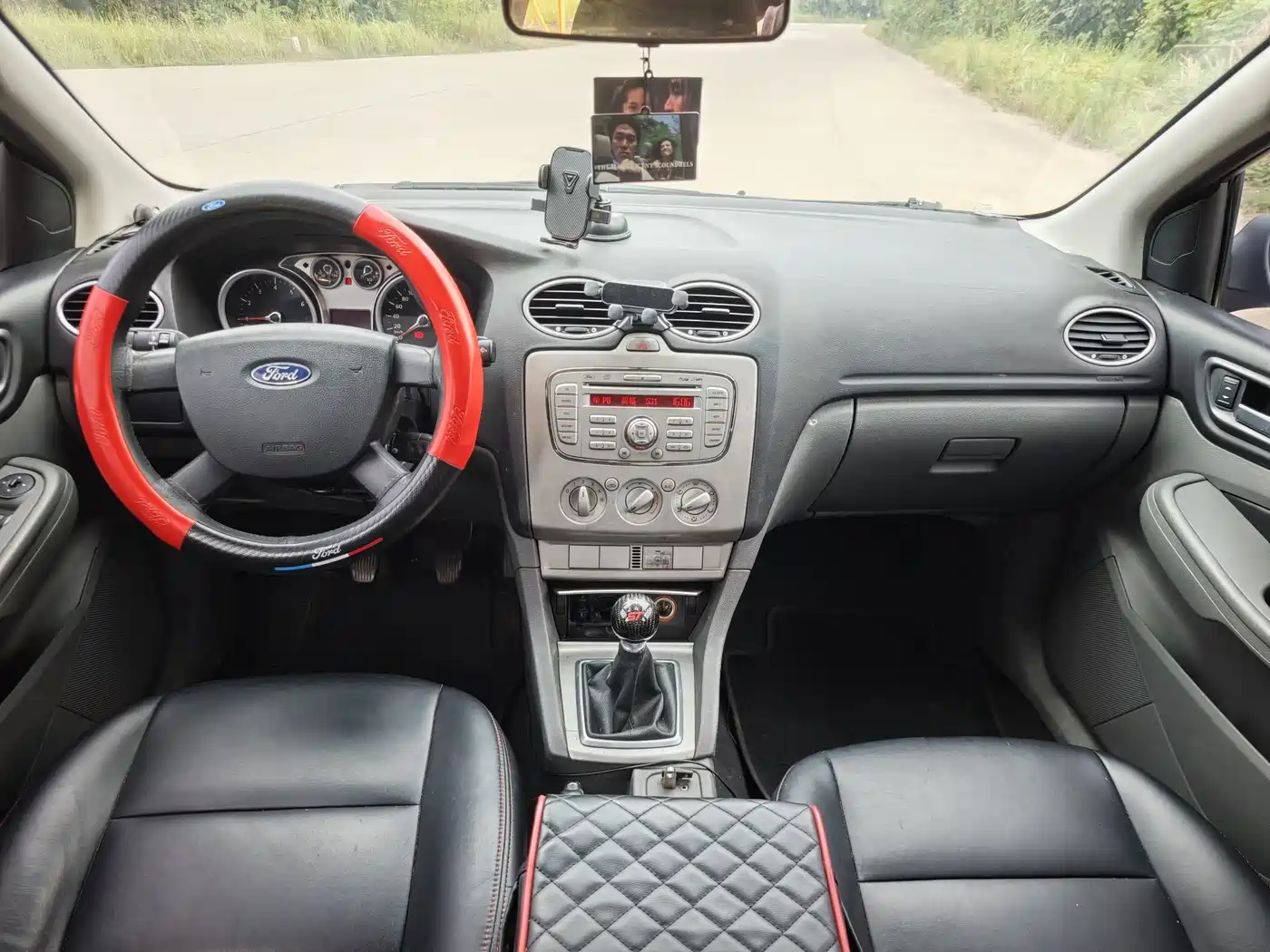 Photo 5 - Ford Focus
