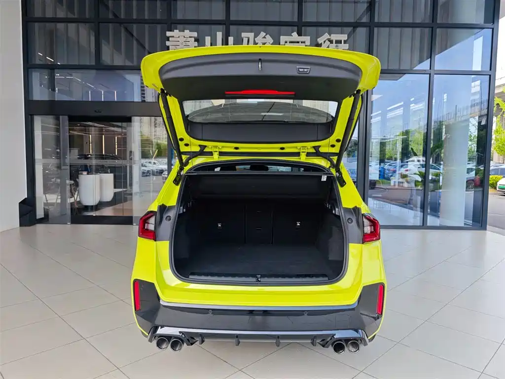 BMW X1 M35Li 2025 M35Li фото 18