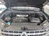 Photo 20 - Volkswagen Teramont