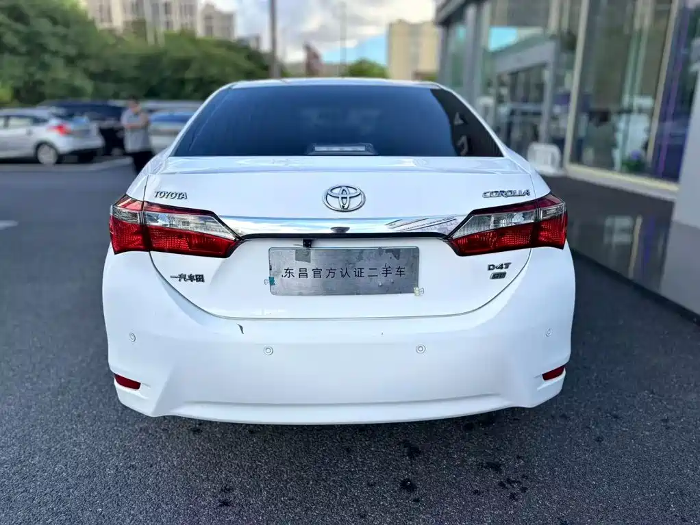 Фото 6 - Toyota Corolla