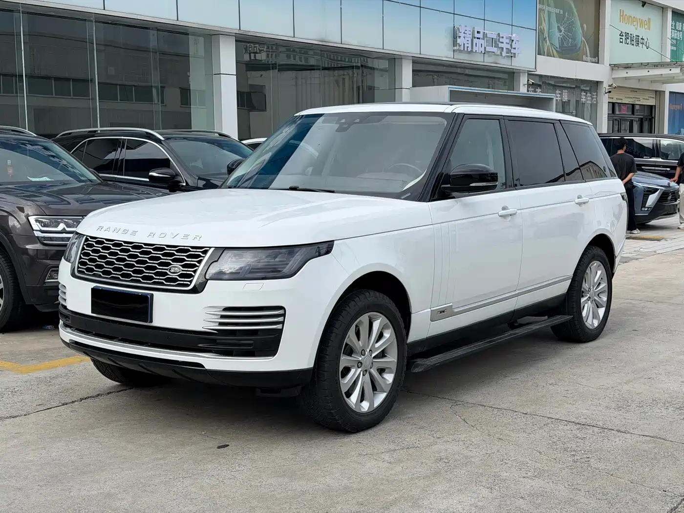Фото 2 - Land Rover Range Rover