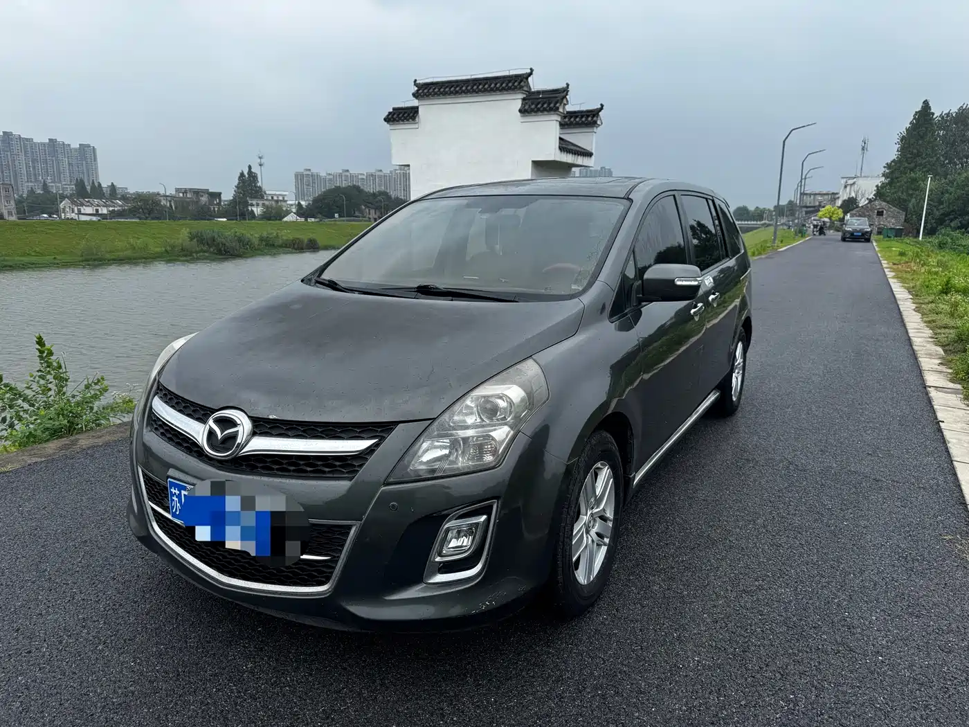 Mazda 8 2011 2011 2.3L Ultimate