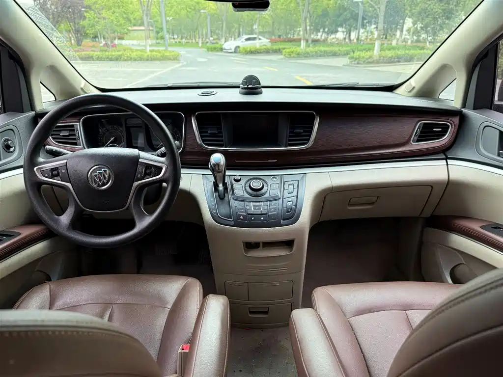 Buick GL8 2017 25S Comfort China V фото 5