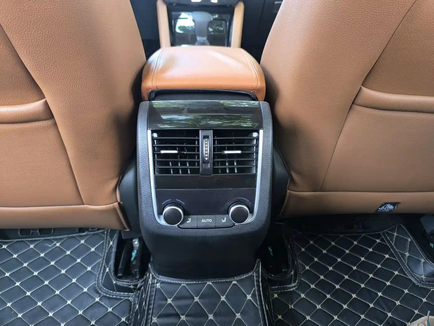 Borgward BX7 2017 2016 28T 2WD Luxury Edition 5-seater
