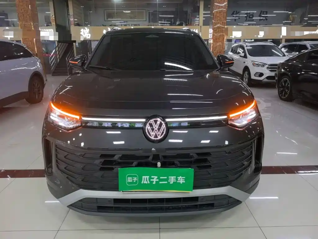 2025 Volkswagen Tayron