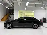 Photo 3 - Mercedes-Benz E-Class