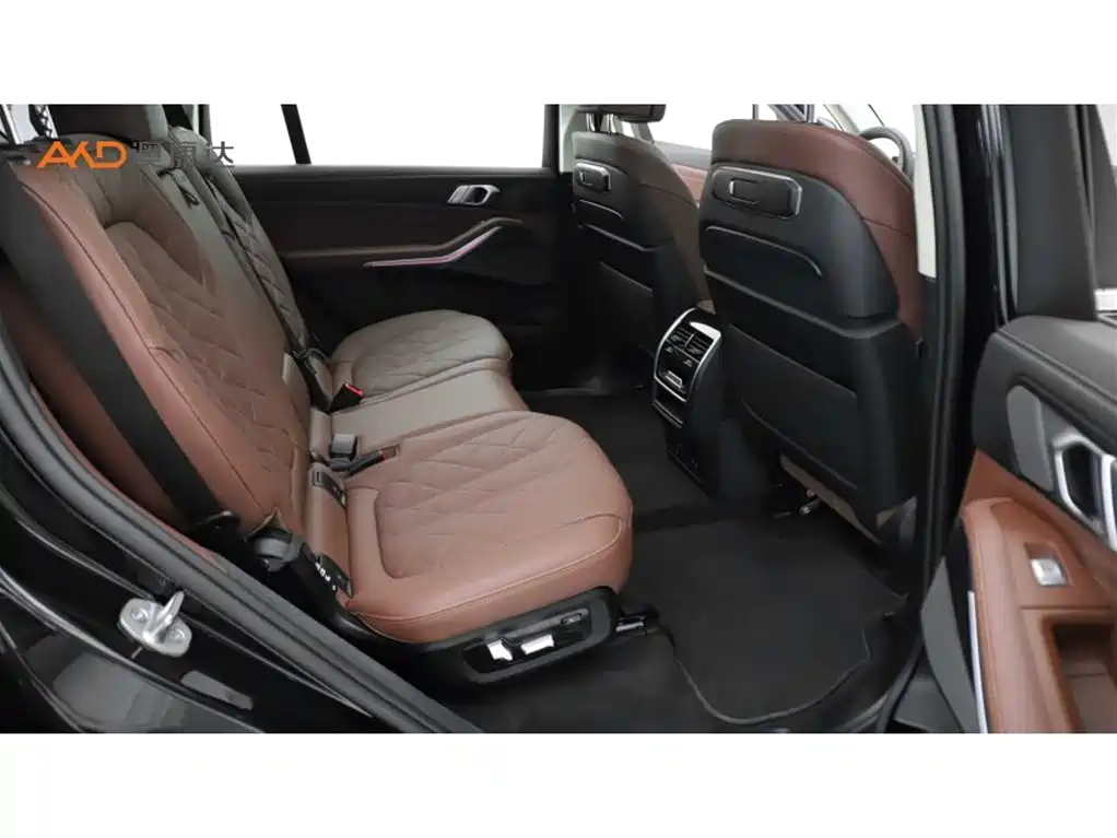 BMW X7 2024 2023 xDrive40i Leading Luxury Package