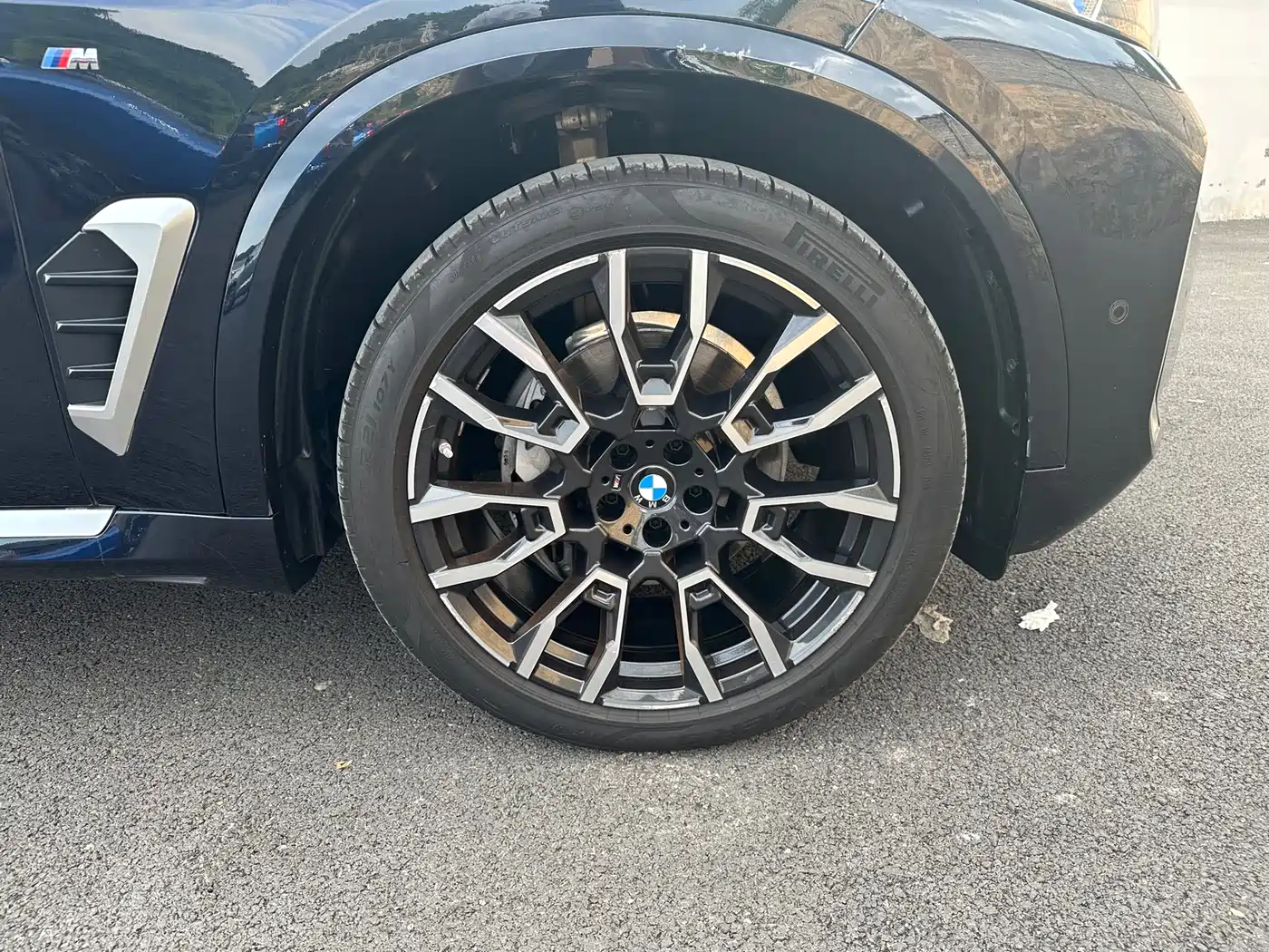 BMW X5 2023 xDrive 40Li M Sport Package фото 12