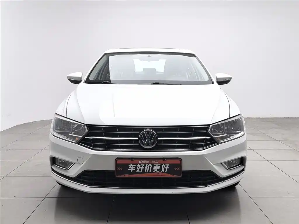 Volkswagen Bora 2017 1.6L Automatic Comfort фото 3