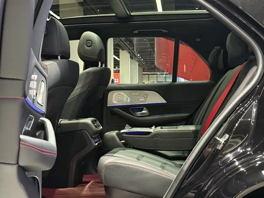 Mercedes-Benz GLE AMG 2025 Facelift AMG GLE 53 4MATIC+ фото 22