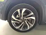 Фото 23 - Geely Monjaro