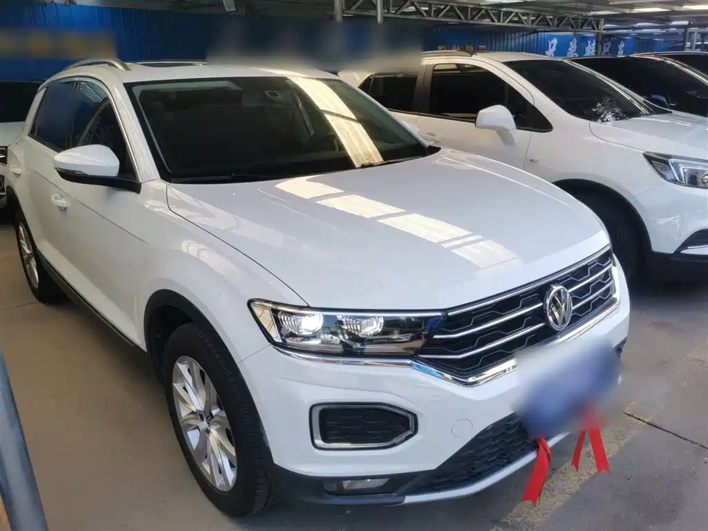 Volkswagen T-ROC 2018 230TSI DSG 2WD Progressive China V фото 4