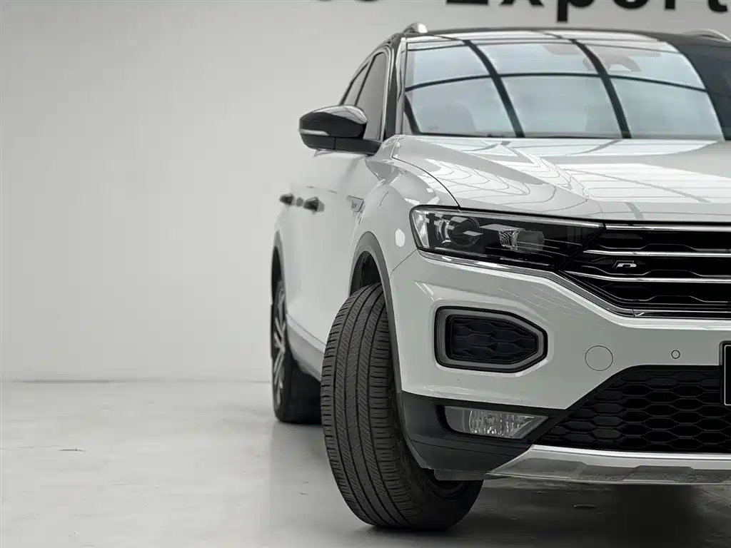 Фото 8 - Volkswagen T-ROC