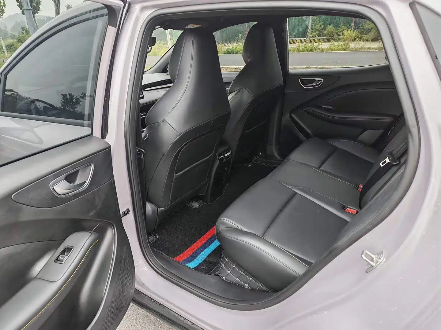 Фото 8 - MG MG4 EV