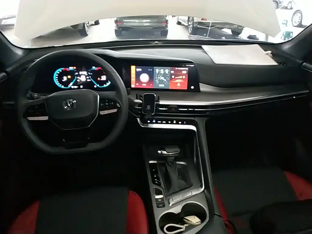 Changan CS35 PLUS 2023 2023 Enjoyment Edition 1.4T DCT Luxury