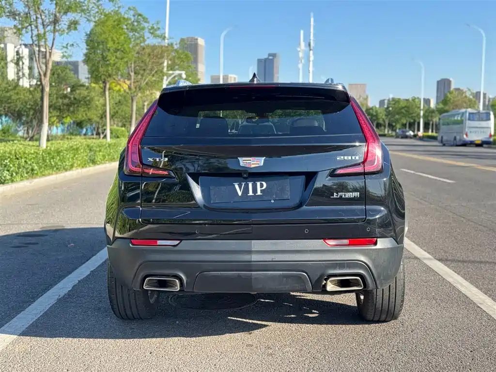 Cadillac XT4 2022 28T FWD Style фото 4