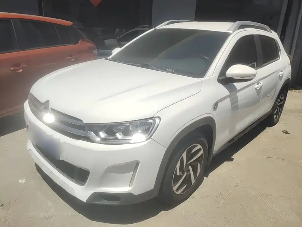 Фото 2 - Citroën C3-XR