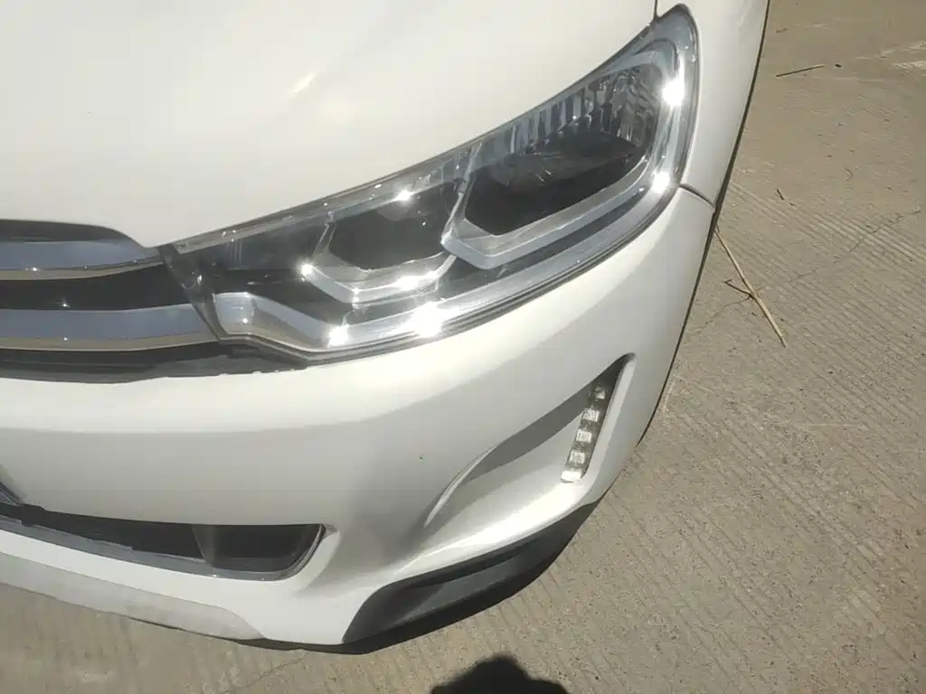 Фото 24 - Citroën C3-XR