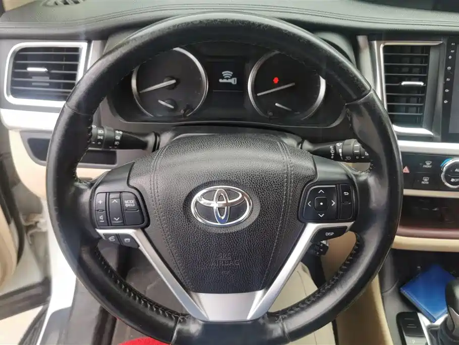 Toyota Highlander 2017 2.0T 4WD Premium 7-Seater фото 15
