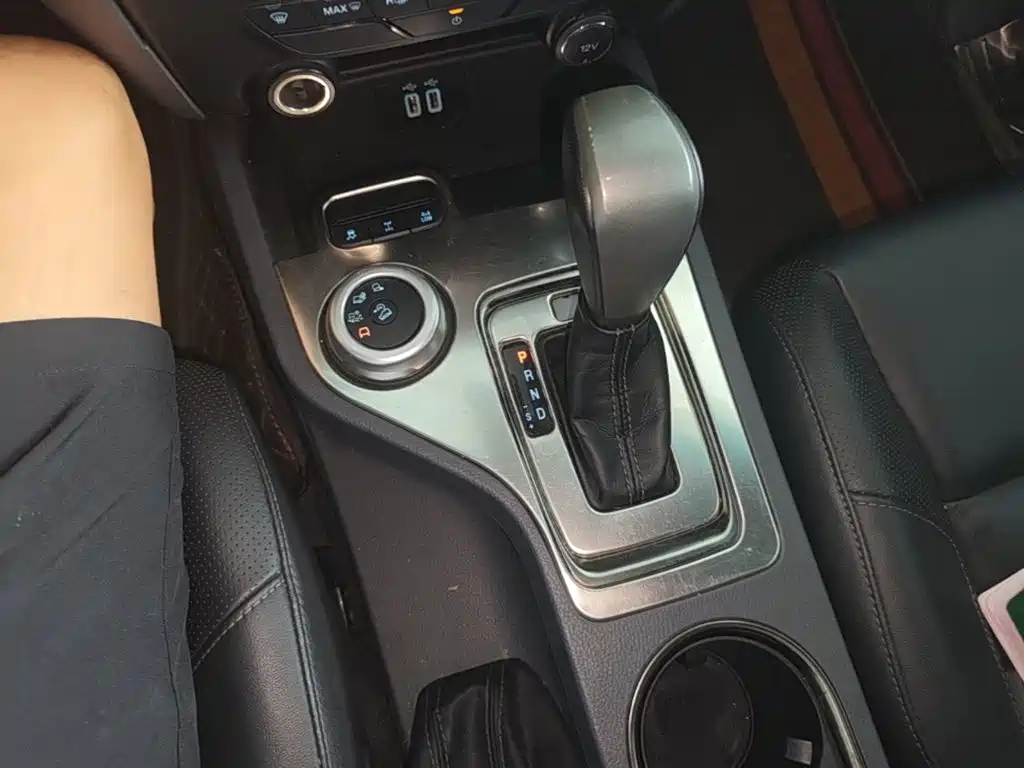 Ford Everest 2018 2017 2.0T Gasoline Automatic 4WD Luxury Edition 5-Seater