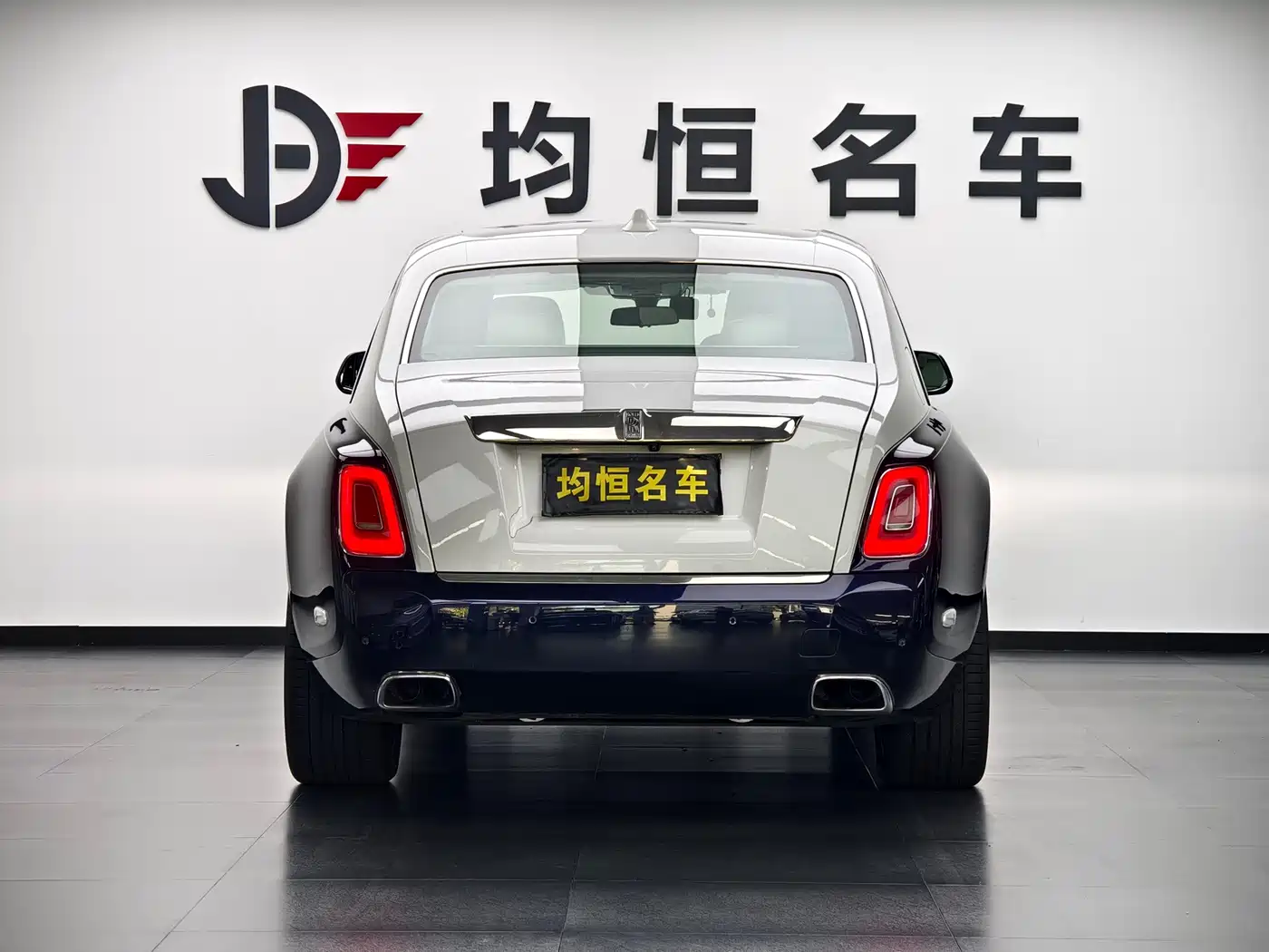 Rolls-Royce Phantom 2018 2018 6.7T Long Wheelbase Version