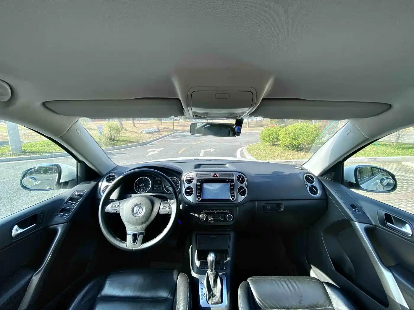 Volkswagen Tiguan 2012 1.8TSI Automatic 2WD Trend Edition фото 16