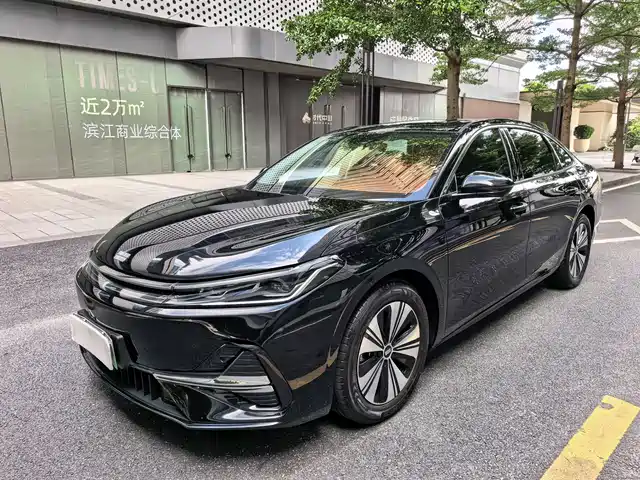  Geely Galaxy Galaxy A7 2025 EM-i 150km Premium Edition