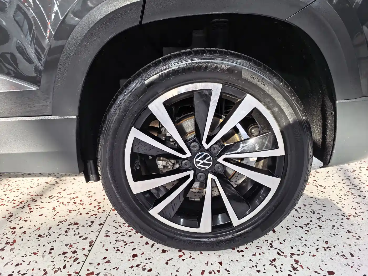 Volkswagen Tharu 2021 280TSI 2WD Luxury Plus фото 24