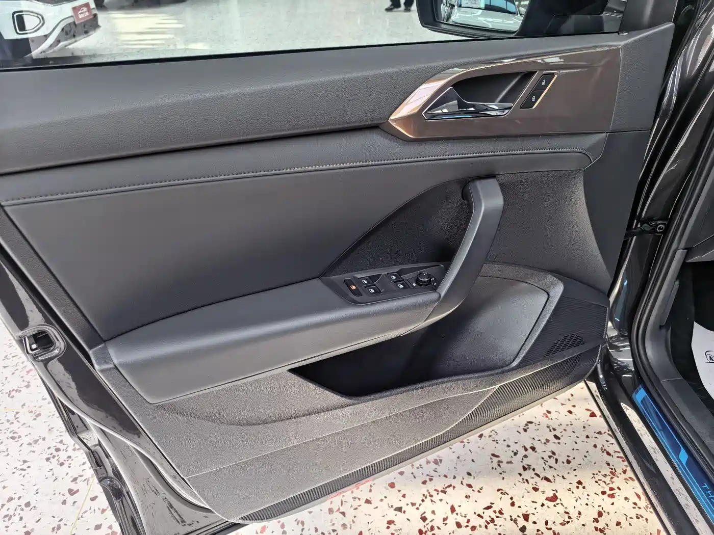 Volkswagen Tharu 2021 280TSI 2WD Luxury Plus фото 17