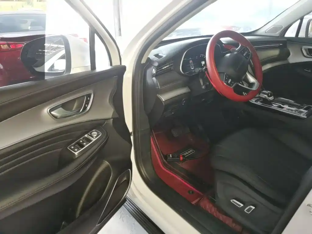 Photo 16 - Roewe RX5 MAX
