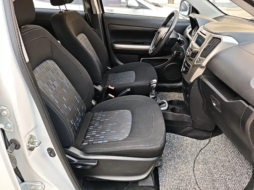 Haval H1 2016 2016 Red Label 1.5L AMT Comfort