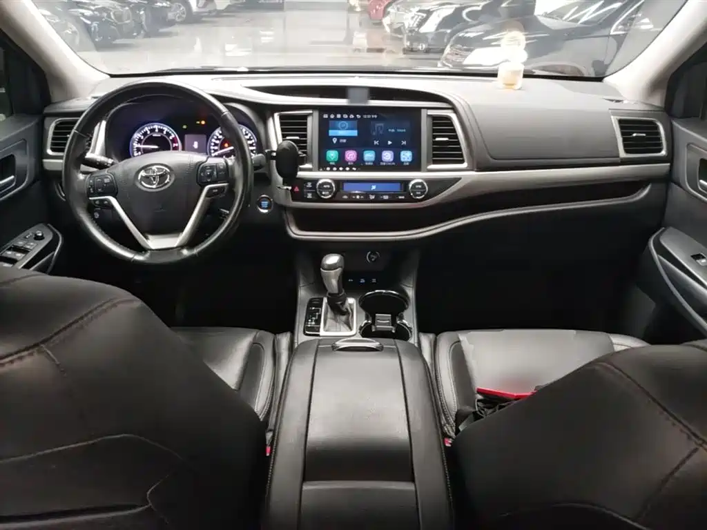 Toyota Highlander 2017 2.0T 4WD Premium 7-Seater фото 10