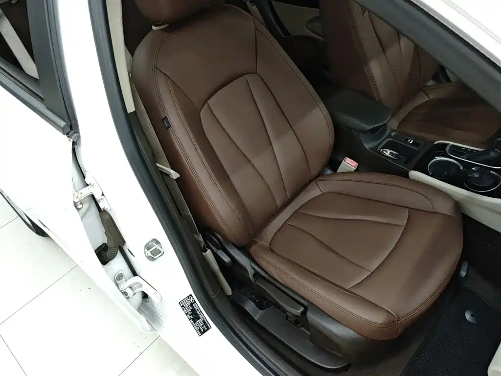 Buick Verano 2015 Sedan 15S Automatic Progressive фото 25