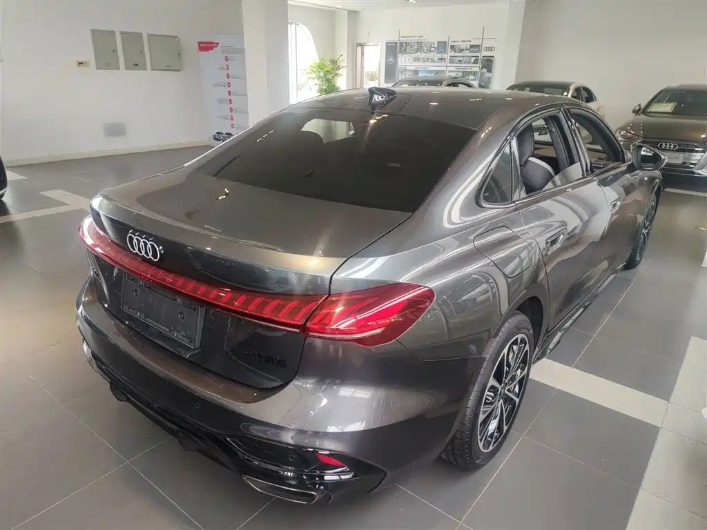Audi A5L 2026 2.0T Sport Edition фото 5