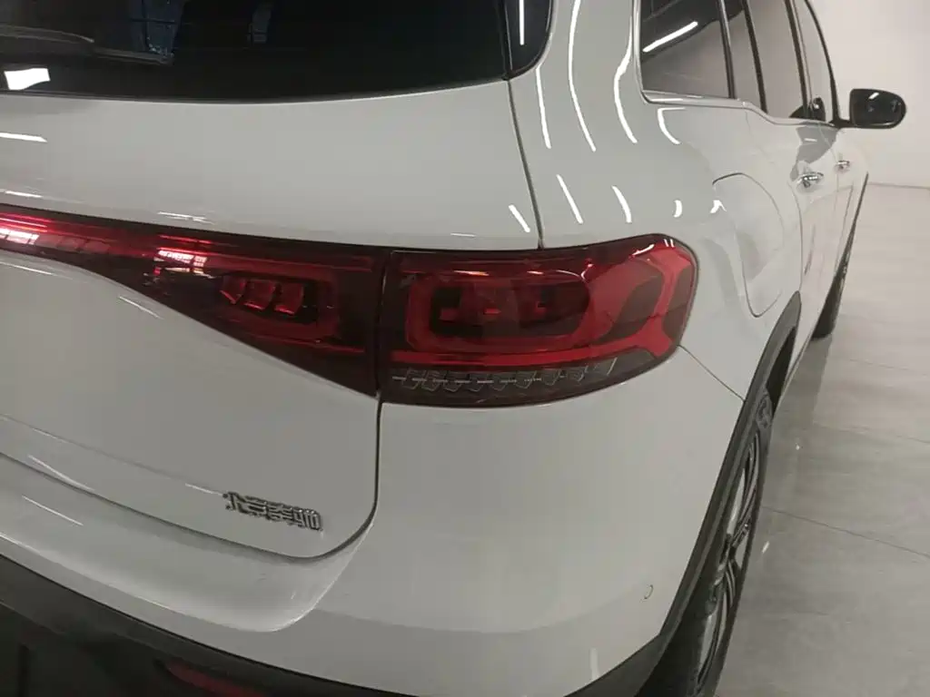 Mercedes-Benz EQB 2024 2023 Facelift EQB 260