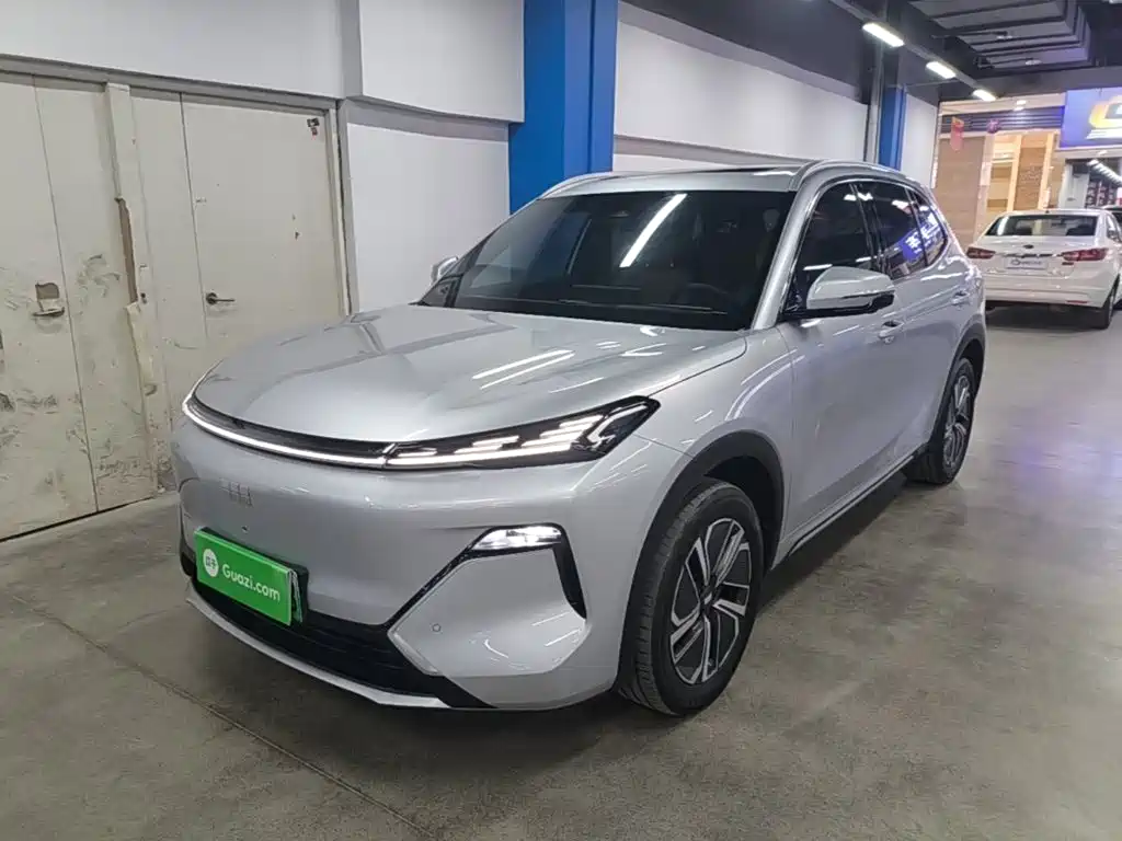 Geely Galaxy Starship 7 EM-i 2025 Model 120km Explorer+ Edition