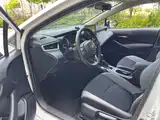 Photo 9 - Toyota Corolla