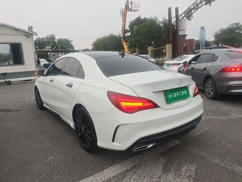 Mercedes-Benz CLA (Import) 2017 2017 CLA 220 4MATIC Polar Limited Edition