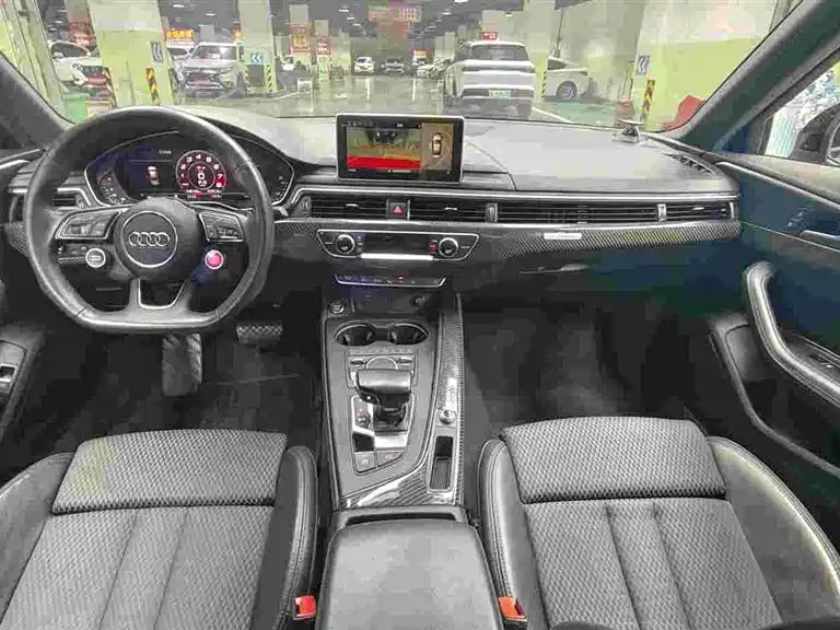 Audi A4L 2019 45 TFSI quattro Sport (China V) фото 7