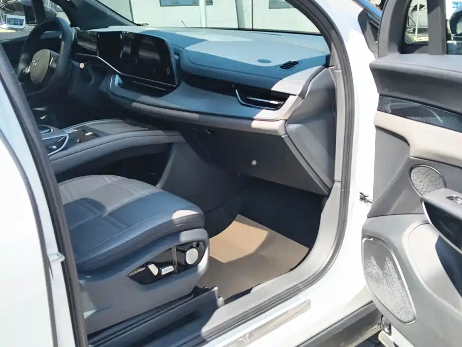 Hongqi Tian Gong 08 2025 2025 730 Max RWD